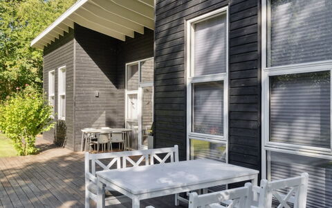 Erikke - 575M from the Sea: Hout, Meubilair, Appartement, Kamer, Plafond, Beits, Stoel, Hardwood, Vernis, Timmerhout