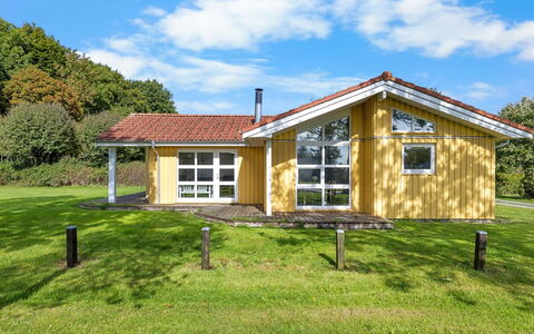 Solja - 85M from the Sea: Gras, Grasland, Land Lot, Verblijf, Landelijk Gebied, Weide, Garden Gebouwen, Tuin, Schuur