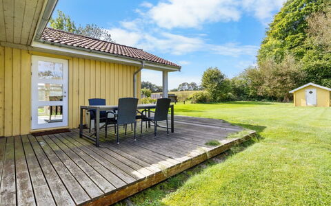 Solja - 85M from the Sea: Gras, Grasland, Land Lot, Verblijf, Landelijk Gebied, Weide, Garden Gebouwen, Tuin, Schuur