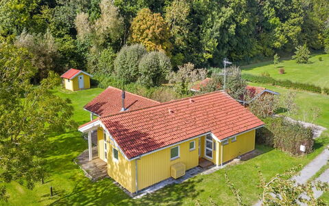Solja - 85M from the Sea: Gras, Grasland, Land Lot, Verblijf, Landelijk Gebied, Weide, Garden Gebouwen, Tuin, Schuur