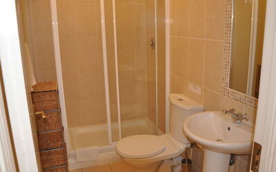 Heyward Mews(Tr4) Hh No 5 (Sleeps 5)