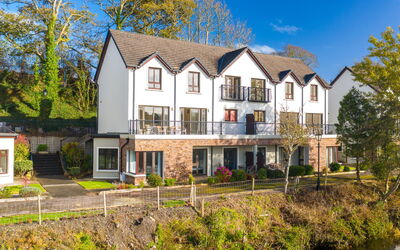 Grove Lodge No 5 (2 Bed)