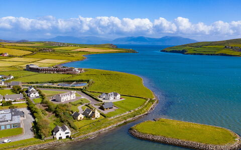 Dingle Cy (Tr4) - 3 Bed No 12: Water, Zwemwater, Watervoorraden, Natuurlijk Landschap, Kust En Oceanic Landvormen, Kust, Bank, Meer, Zee