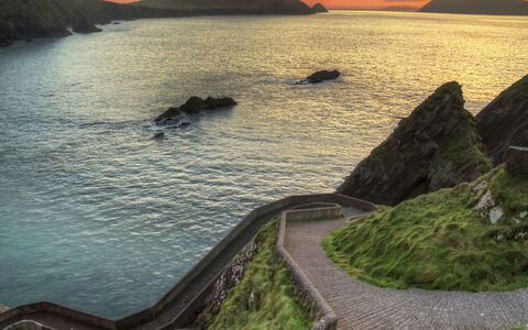 Dingle Cy (Tr4) - 3 Bed No 12: Water, Zwemwater, Kust, Headland, Kust En Oceanic Landvormen, Zee, Natuurlijk Landschap, Terrein,  Felsen\, Voorgebergte