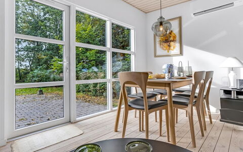 Cornel - 300M from the Sea: Blauw, Verblijf, Huis, Huis, Boerderij, Landgoed, Siding
