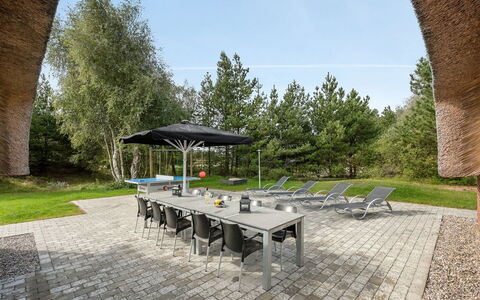 Alvina - 3.2Km from the Sea: Dak, Huis, Huis, Verblijf, Deur, Siding, Dek, Veranda, Plank, Hardwood
