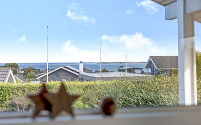 Tjarven - 350M from the Sea