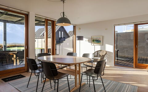 Thomine - 2.5Km from the Sea: Verblijf, Backyard, Werf, Garden Gebouwen, Schuur, Siding, Buitenmeubels, Blokhut, Outdoor Structuur, Keet