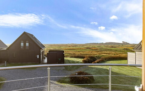 Thomine - 2.5Km from the Sea: Verblijf, Backyard, Werf, Garden Gebouwen, Schuur, Siding, Buitenmeubels, Blokhut, Outdoor Structuur, Keet