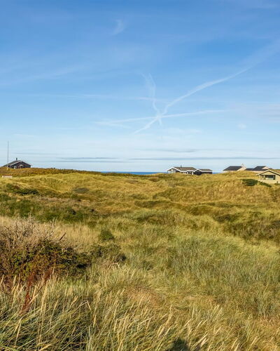 Sigbritt - 750M from the Sea