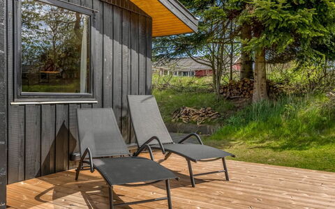 Wenche - 840M from the Sea: Meubilair, Interieur Ontwerp, Hout, Plafond, Flooring, Verdieping, Houten Vloer, Keuken En Eettafel, Tafel, Lichte Inrichting