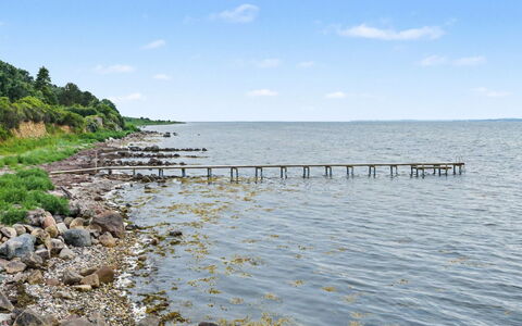 Sigbrit - 100M from the Sea: Blauw, Water, Watervoorraden, Zwemwater, Horizon, Kust En Oceanic Landvormen, Kust, Zomer, Waterweg