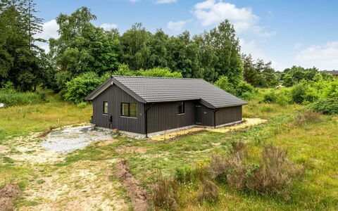 Jelisaveta - 45Km from the Sea: Verblijf, Backyard, Werf, Garden Gebouwen, Schuur, Siding, Buitenmeubels, Blokhut, Outdoor Structuur, Keet