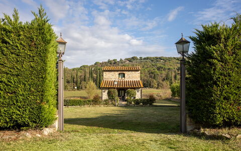 La Casina Honeymoon Cottage, Badia Agnano: Struik, Tuin, Landscaping, Boerderij, Hacienda, Haag