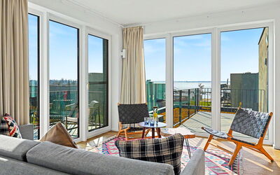 Penthouse Imort (654)