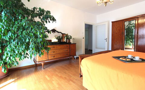Casa Ines, Feltre: Meubilair, Interieur Ontwerp, Hout, Flooring, Kamer, Verdieping, Verlichting, Slaapkamer, Bed, Plafond