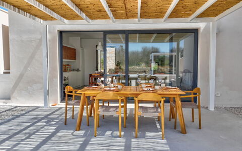 Casa Vita Bella: Meubilair, Hout, Tafel, Keuken En Eettafel, Stoel, Eetkamer, Beits, Hardwood, Natuurlijk Materiaal, Restaurant