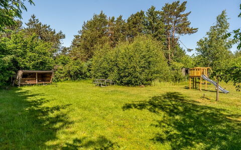 Paule - 1.3Km from the Sea: Gras, Grasland, Struik, Plain, Land Lot, Weide, Landelijk Gebied, Tuin, Pasture