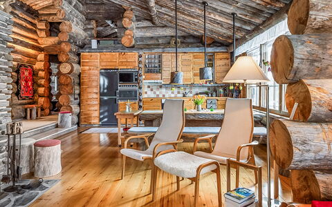 Rukan Kelohuvila: Hout, Meubilair, Interieur Ontwerp, Plafond, Huis, Verblijf, Blokhut, Flooring, Straal, Woonkamer