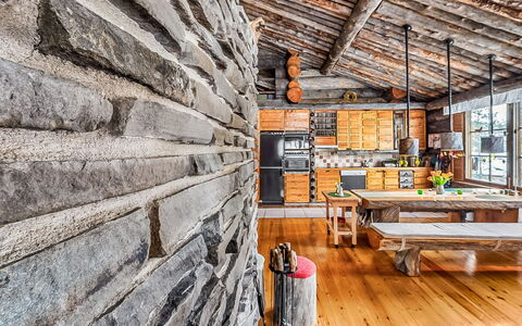 Rukan Kelohuvila: Hout, Verblijf, Beits, Hardwood, Blokhut, Plank, Plafond, Natuurlijk Materiaal, Timmerhout, Garden Gebouwen