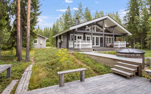 Villa White Water: Hout, Verblijf, Huis, Huis, Deur, Hardwood, Garden Gebouwen, Beits, Blokhut, Plank