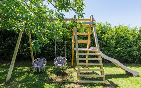 Elli: Speeltoestel, Dia Van De Speelplaats, Schommel, Ladder, Speelplaats, Tuin, Vrije Tijd, Chute, Schaduw, Gazon