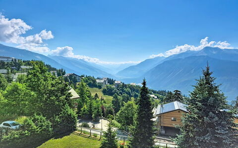 La Roseraie B 24: Berg, Bergachtig Landvormen, Boom, Heuvel, Bergketen, Hoogland, Heuvel Station, Landschap, Vallei, Alpen