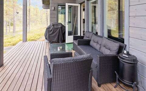 Nuunalahti: Hout, Houten Vloer, Flooring, Meubilair, Verdieping, Huis, Hardwood, Veranda, Plank, Dek