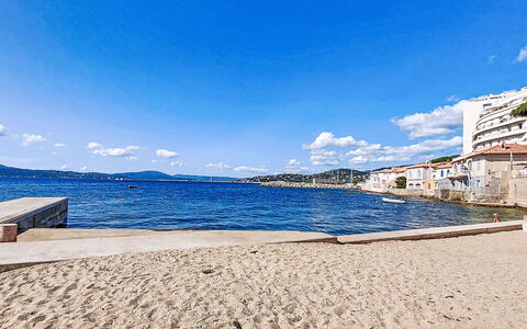 Villa Botrel: Horizon, Kust, Kust En Oceanic Landvormen, Heuvel, Zee, Strand, Kust, Oceaan, Baai, Vakantie