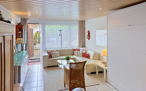 Center Communal D1: Meubilair, Interieur Ontwerp, Bankstel, Muur, Flooring, Verdieping, Plafond, Hout, Woonkamer, Huis