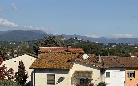 Villa al Glicine: Lucht, Bergachtig Landvormen, Dak, Berg, Heuvel, Woongebied, Huis,  Dorf\, Landelijk Gebied, Huis