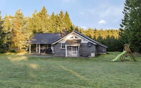 Ørger - 30Km from the Sea: Dak, Huis, Huis, Verblijf, Deur, Siding, Dek, Veranda, Plank, Hardwood
