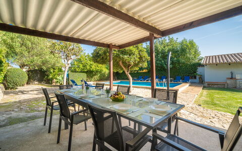Ca Na Canta: Meubilair, Stoel, Tafel, Keuken En Eettafel, Verdieping, Flooring, Zee, Balkon, Toevlucht, Buitenmeubels