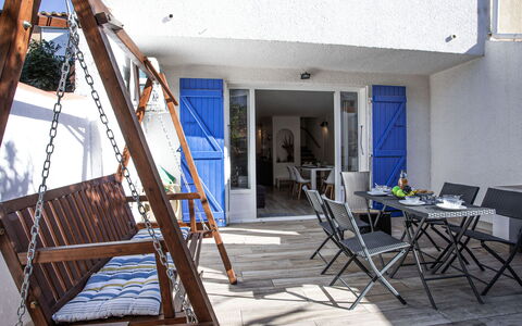 Les Moineaux: Huis, Verblijf, Landgoed, Landscaping, Lariks, Boerderij, Balkon, Bergdorp