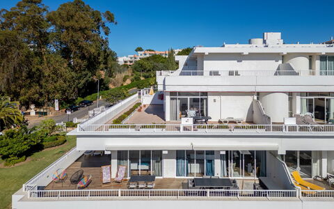 Viva One - Vip Properties: Woongebied, Appartement, Landgoed, Gemengd Gebruik, Condominium, Herenhuis, Balkon, Toevlucht, Villa