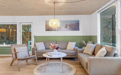Felicia - from the Sea: Meubilair, Interieur Ontwerp, Flooring, Hout, Verdieping, Bankstel, Woonkamer, Tafel, Plafond, Verlichting