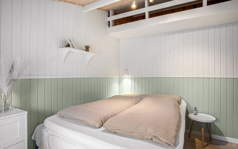 Felicia - from the Sea: Bed, Slaapkamer, Interieur Ontwerp, Laken, Bedding, Hout, Flooring, Verdieping, Meubilair, Plafond