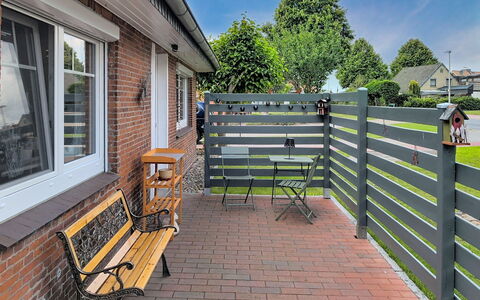 Wanna 102: Gebouw, Venster, Huis, Dak, Woongebied, Huis, Buurt, Verblijf, Menselijke Nederzetting, Siding
