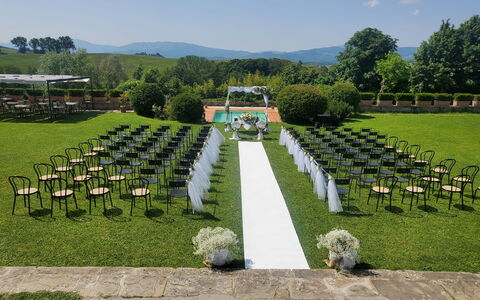 Villa Medicea Lo Sprocco: Landschap, Tuin, Gazon, Ceremonie, Weide, Park, Plantage, Botanische Tuin, Werf, Landscaping