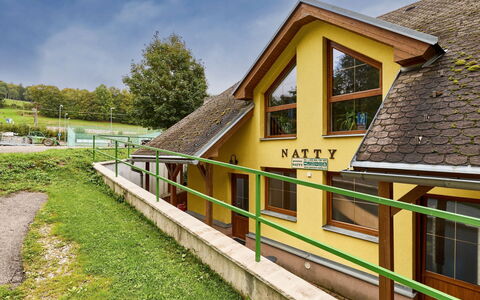 Penzion Natty: Woongebied, Appartement, Stedelijk Ontwerp, Condominium, Balkon, Schaduw, Binnenplaats, Ontwerp, Werf, Daylighting