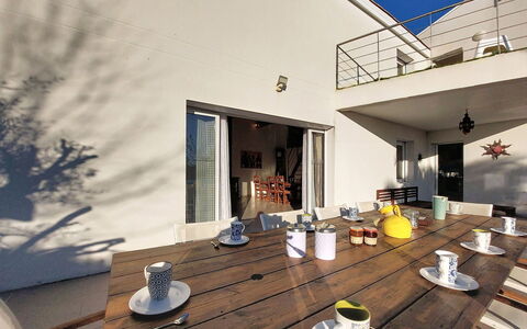 Les Roselières: Hout, Zee, Oceaan, Kust En Oceanic Landvormen, Kust, Kust, Toevlucht, Balkon, Hardwood, Schaduw