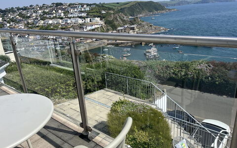 No.4 Ocean Heights: Balkon, Appartement, Zee, Kust, Toevlucht, Badplaats, Baai, Hotel, Badplaats, Eco Hotel