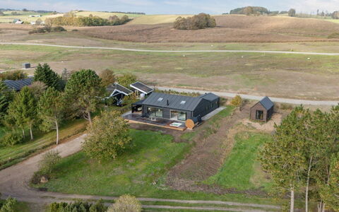 Antomine - 150M from the Sea: Gras, Huis, Dak, Huis, Landschap, Plain, Landelijk Gebied, Land Lot, Verblijf, Landgoed
