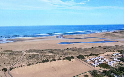 Villa Dune: Zwemwater, Strand, Kust, Horizon, Kust En Oceanic Landvormen, Kust, Zand, Zee, Oceaan, Baai
