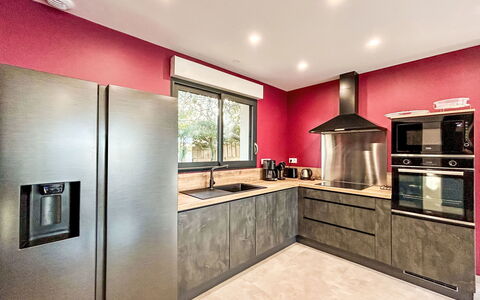 Maison Dune: Toestel Van De Keuken, Keuken, Major Appliance, Interieur Ontwerp, Flooring, Countertop, Huishoudapparatuur, Meubilair, Cabinetry, Plafond