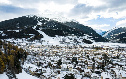 Baita Bucaneve: Bergachtig Landvormen, Berg, Heuvel, Bergketen, Winter, Hoogland, Sneeuw, Heuvel Station, Landschap, Glacial Landform