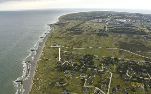 Odeta - 50M from the Sea: Verblijf, Backyard, Werf, Garden Gebouwen, Schuur, Siding, Buitenmeubels, Blokhut, Outdoor Structuur, Keet