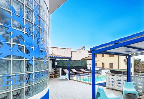 Blu Corallo: Blauw, Samengesteld Materiaal, Zwembad, Appartement, Schaduw, Hotel, Toevlucht