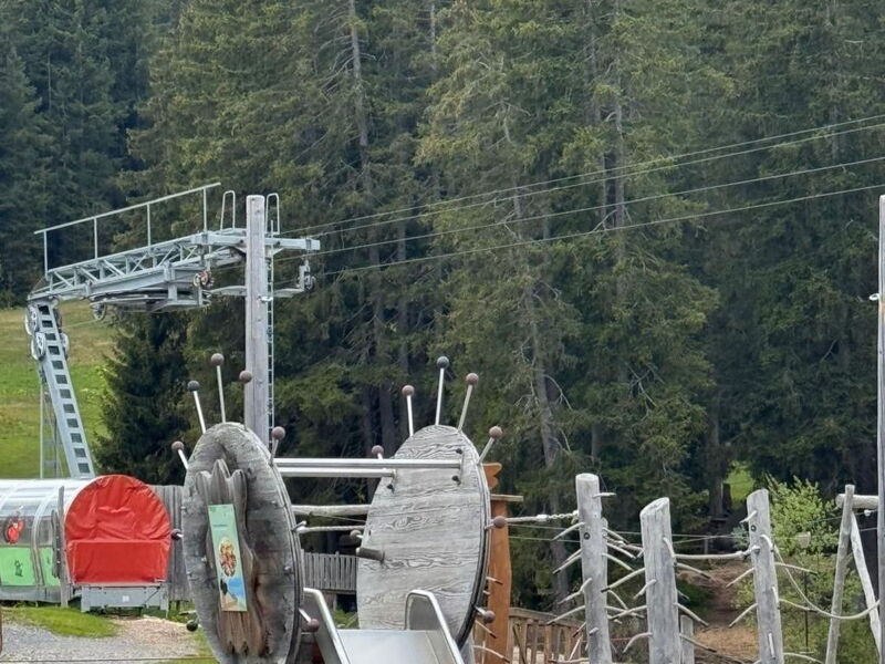 Moderne Ferienwohnung Rothorn mit 2 Schlafzimmer