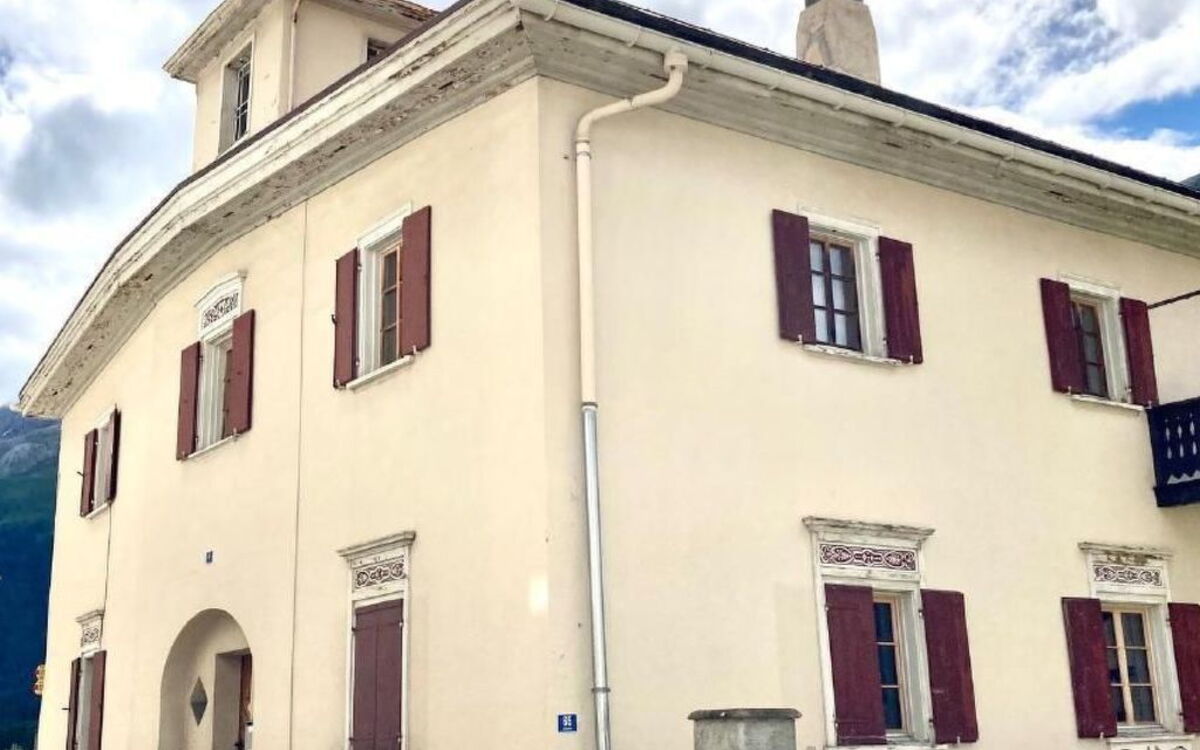 Chesa Alb Sco'L Floc